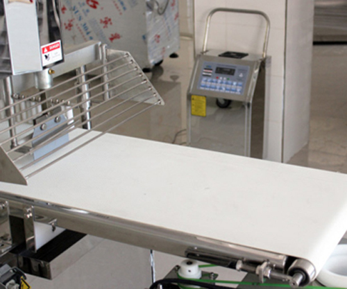 保亭AORODO牌移动臭氧发生器